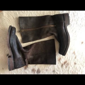 Unisex frye boots